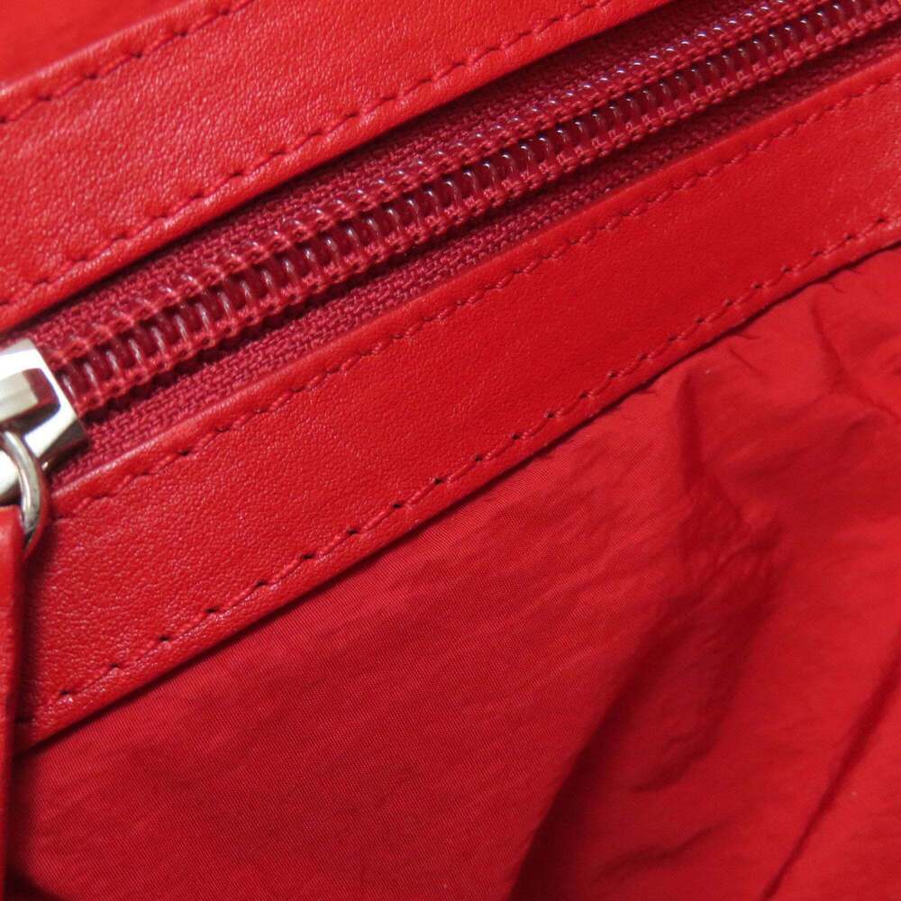 CHANEL Black Tote Bag - Picture 10 of 16